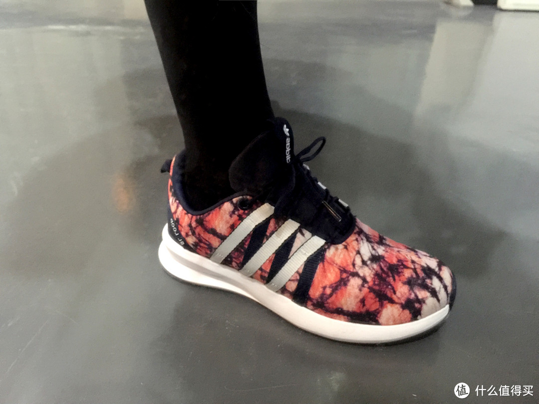 #有货自远方来# 黑五美亚海淘  adidas阿迪达斯  Performance  SL  Loop女鞋（大童）