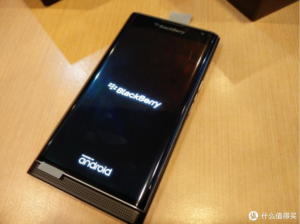 心变了，型还在：BlackBerry 黑莓 Priv 智能手机