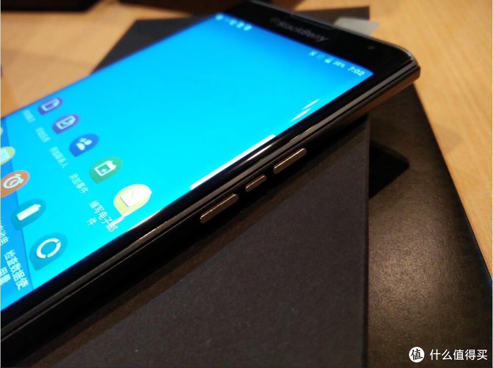 心变了，型还在：BlackBerry 黑莓 Priv 智能手机