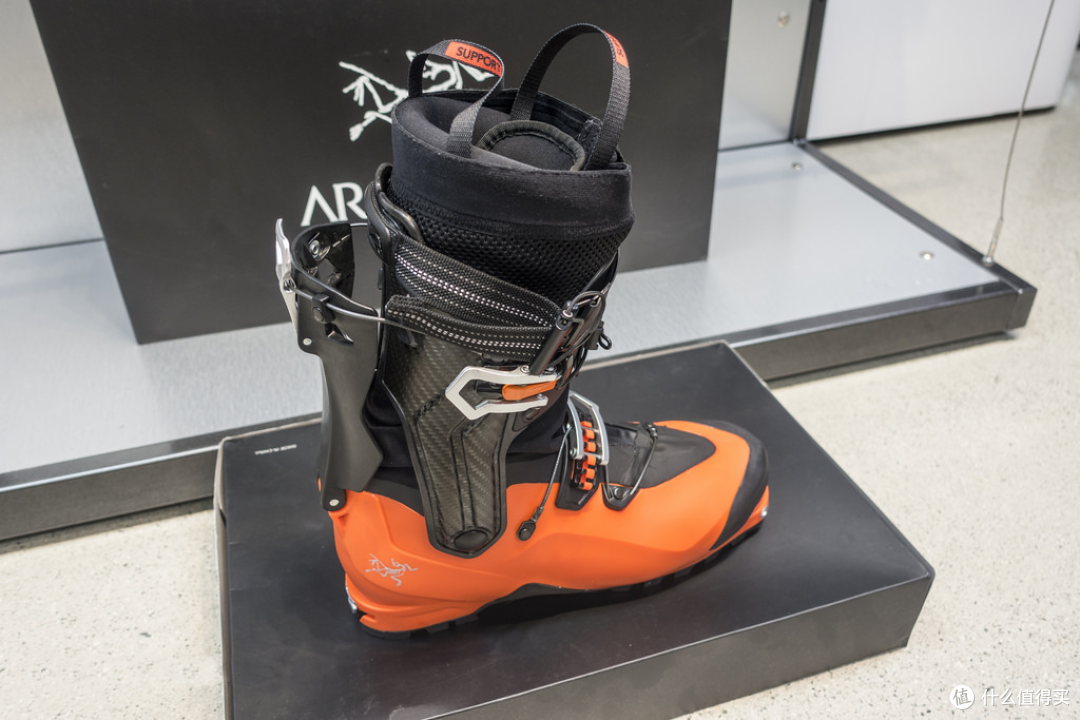 前所未有的灵活行走:ARC'TERYX 始祖鸟 发布旗下首款雪鞋 Procline系列