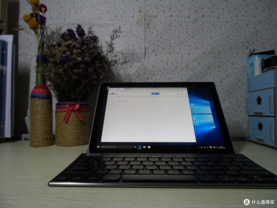 我就要当下的幸福!花光所有买下巨硬Surface Pro 4