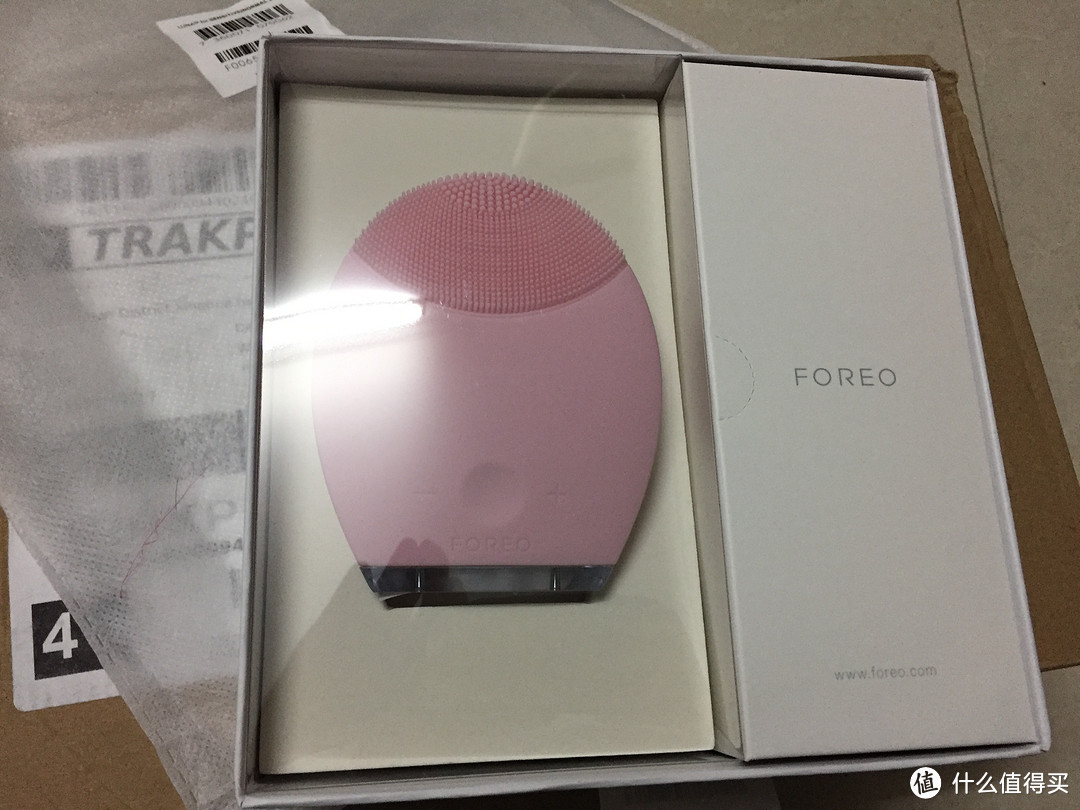 以luna之名成就我的女神：FOREO LUNA  净透缓龄洁面仪