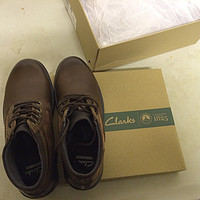 黑五晒单Clarks 短靴 篇一：Clarks Men's Darian Mid Boot 及尺码建议