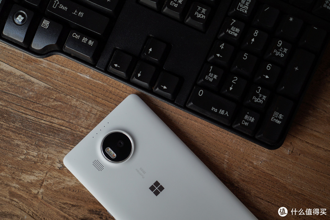 血统纯正的原生旗舰：Microsoft 微软 Lumia 950 / 950 XL 上手体验