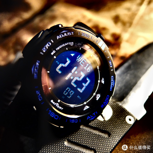 低调的奢华，暗淡的光芒—— CASIO 卡西欧 PRW-3100Y-1 男款电波表 开箱