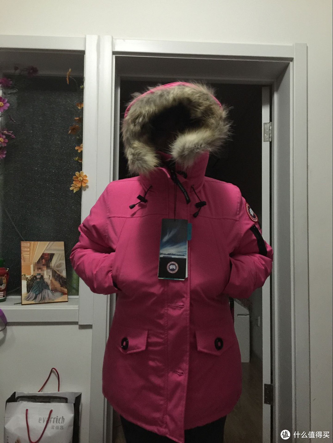 冬季保暖有特效：真人秀一下给媳妇买的Canada goose Montebello 羽绒服