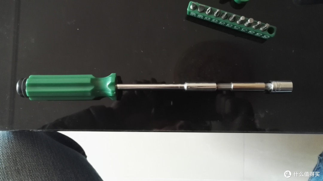 没有套筒扳手,所以这是套筒的用法?延长杆的用法肯定没错 没有套筒扳手,所以这是套筒的用法?延长杆的用法肯定没错