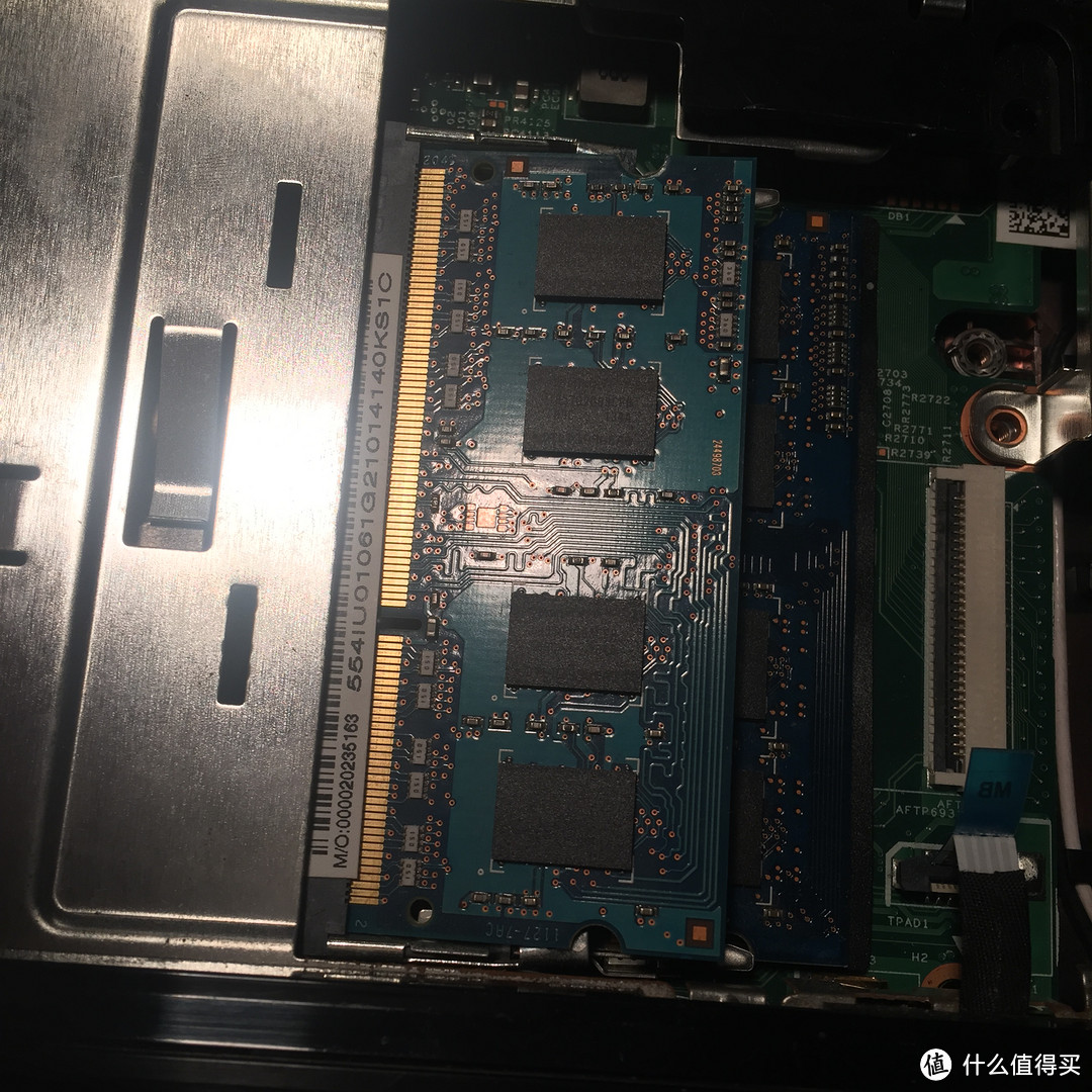 戴尔n4050笔记本换CPU图片