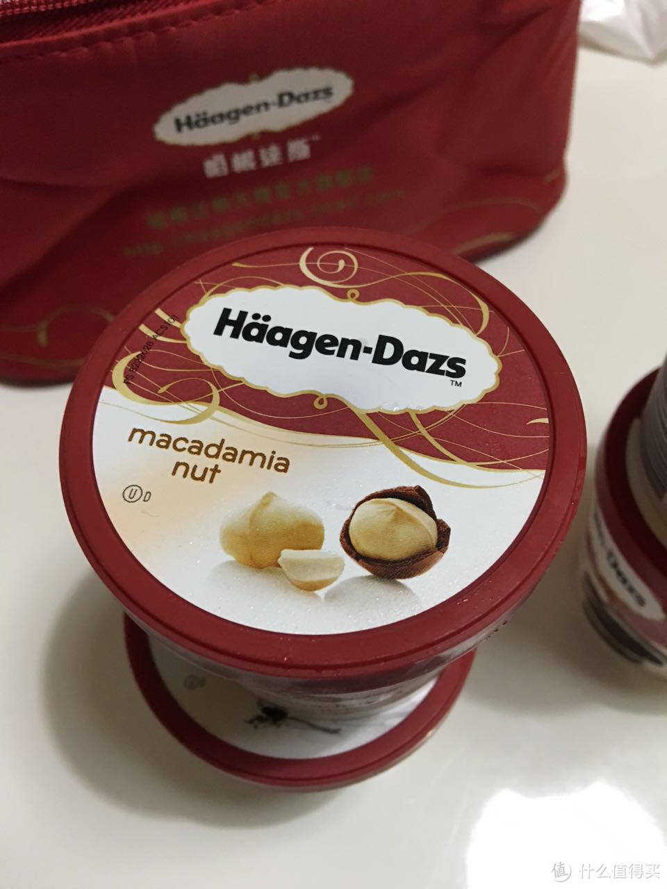 全家聚会开吃冰淇淋吧——Häagen·Dazs 哈根达斯 小公主蛋糕冰淇淋