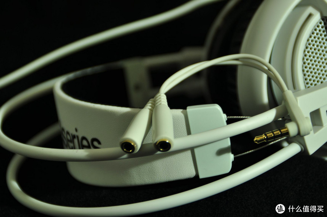 耳机也可以拆拆拆：SteelSeries 赛睿 西伯利亚200 游戏耳机