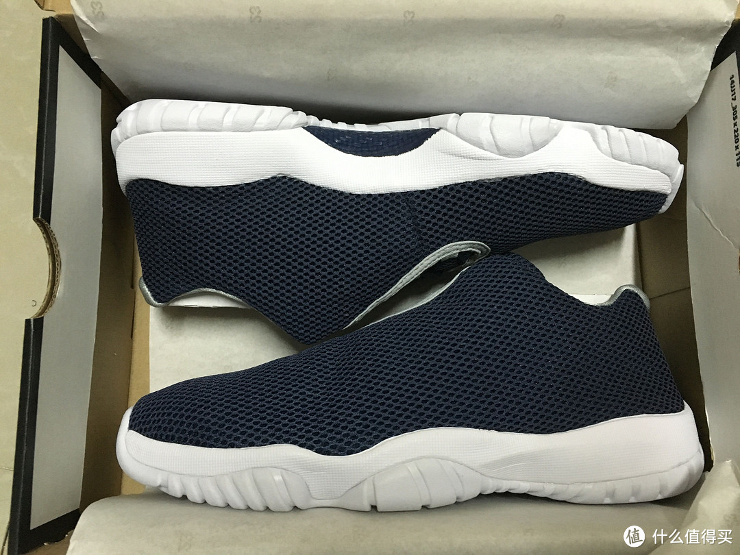 黑五海淘的JORDAN FUTURE 和UNDER ARMOUR 开箱