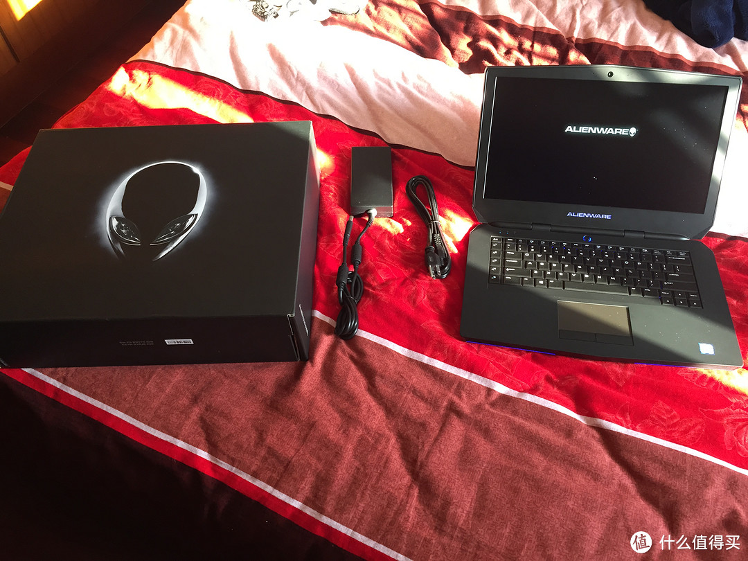 黑色星期五美国戴尔官网Alienware 15R2开箱