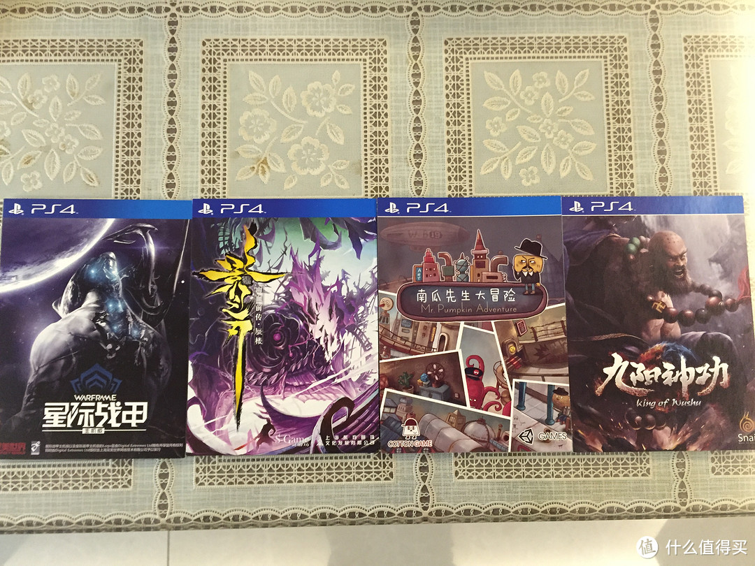 索粉信仰再充值 — 入手PS4国行新年套装银色版+港行老版对比