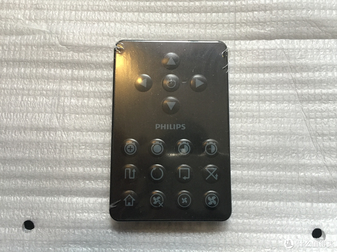 PHILIPS 飞利浦 FC8810/82 扫地机器人开箱及简单使用感受