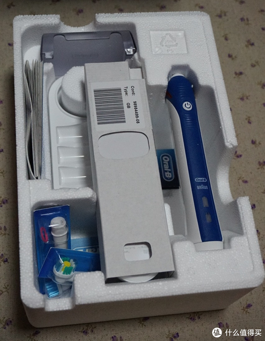 #有货自远方来#  BRAUN 博朗 Oral-B 4000 电动牙刷开箱