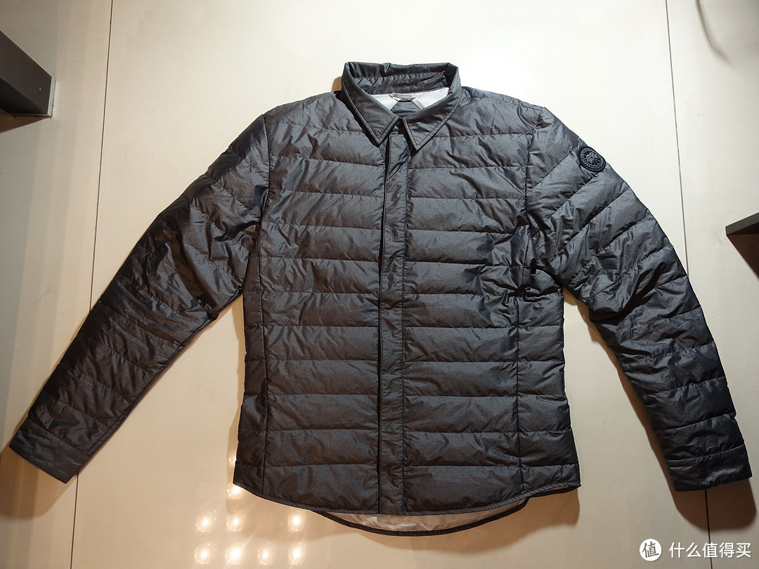 那个黑标的鹅：Canada Goose Men's Roxton Shirt 轻薄羽绒男装