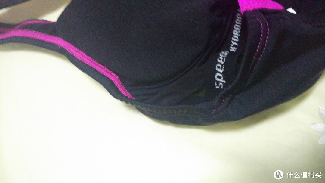 好身材游出来Speedo 速比涛 Quantum Splice一件式健身款泳衣