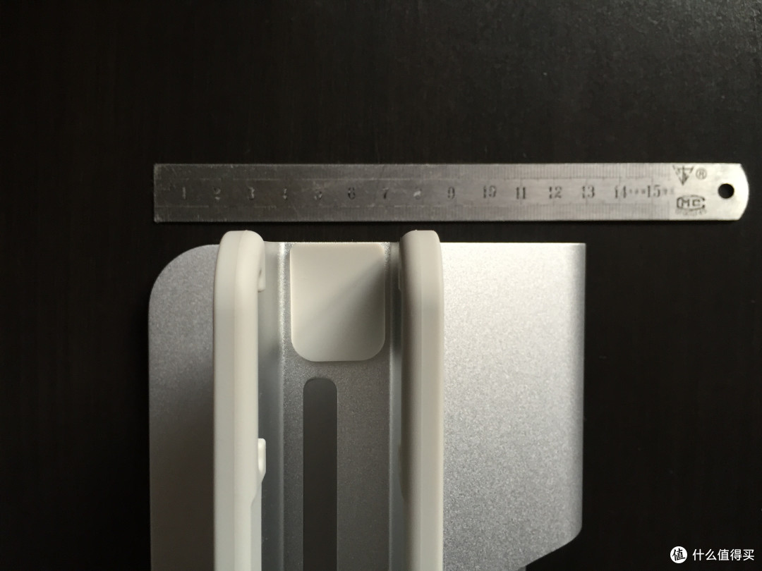一次众测后的成功拔草:rain design mTower MacBook电脑支架