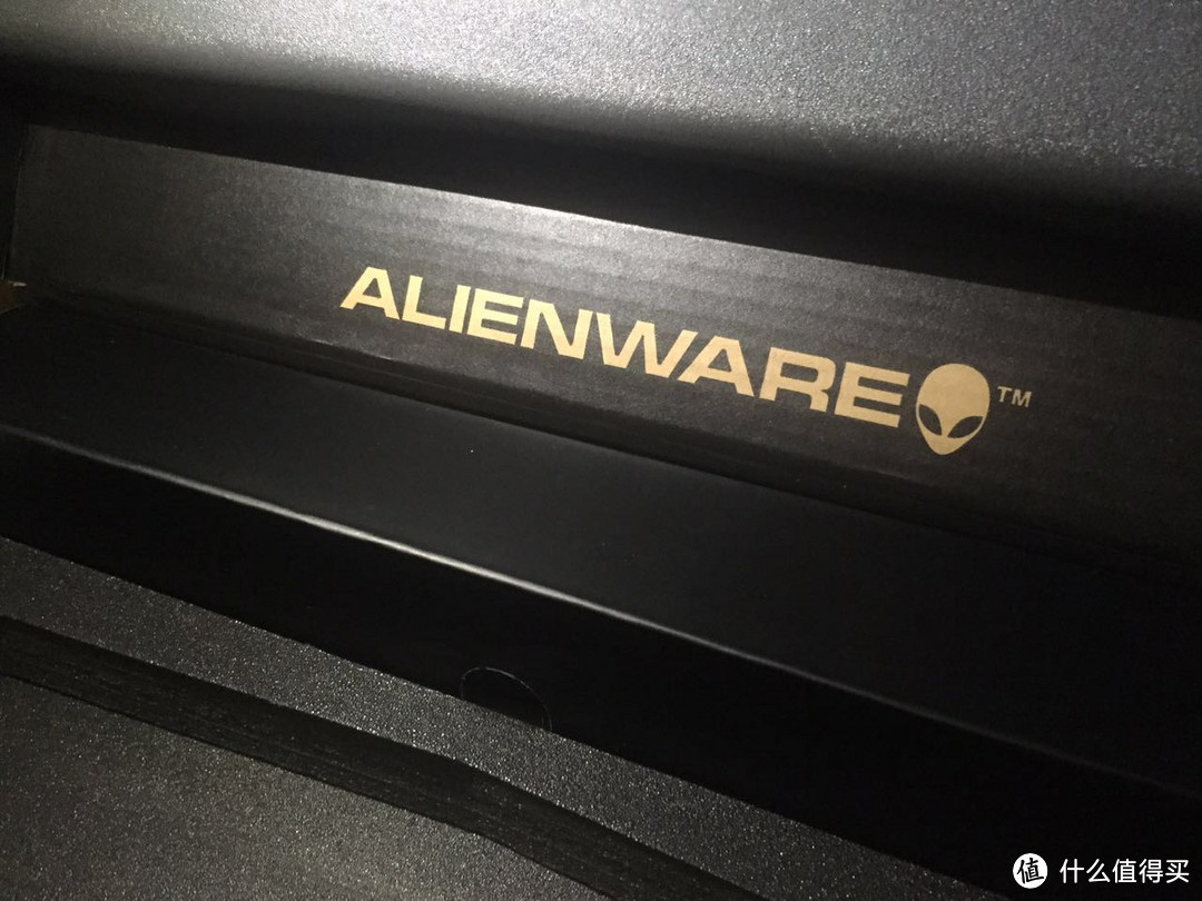 黑五DELL 美国官网 入手 Alienware 15 R2 游戏本 开箱