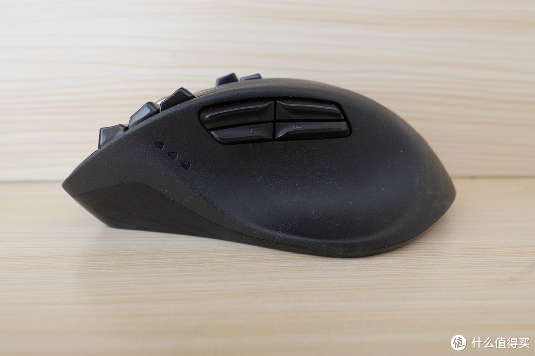 #有货自远方来#傲娇君的黑五，剁了正好一只手：Logitech 罗技 G700s 可充电无线游戏鼠标