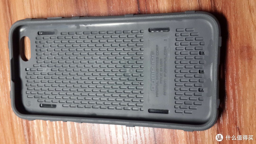黑又硬的MAGPUL iPhone6/6s Bump Case 手机壳 开箱