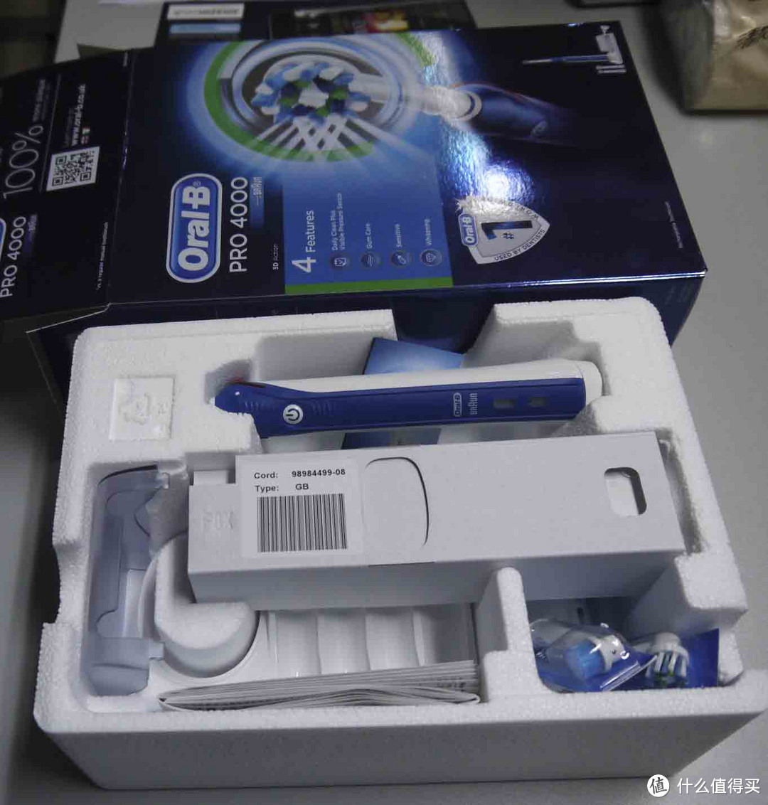 Oral-B 欧乐-B Pro4000 电动牙刷 开箱