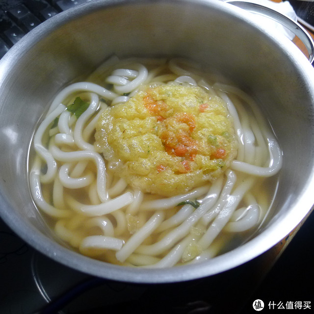 五木食品 锅烧炸虾乌冬 开杯体验