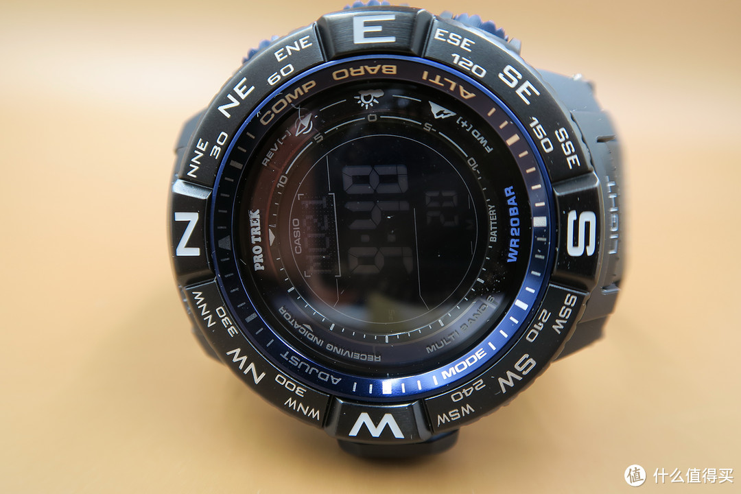 CASIO 卡西欧 GW-M5610-1 太阳能六局电波表 开箱