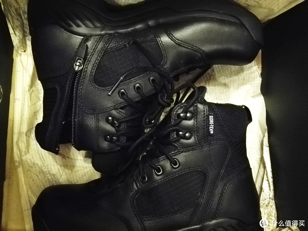 传说中的狗太死 — Danner Men's Kinetic 6" Side Zip GTX Work Boot 黑五入手晒单