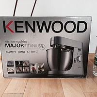 凯伍德-KMM0750 全能厨师机开箱展示(搅拌杯|打蛋浆|卡槽|插头|脚垫)