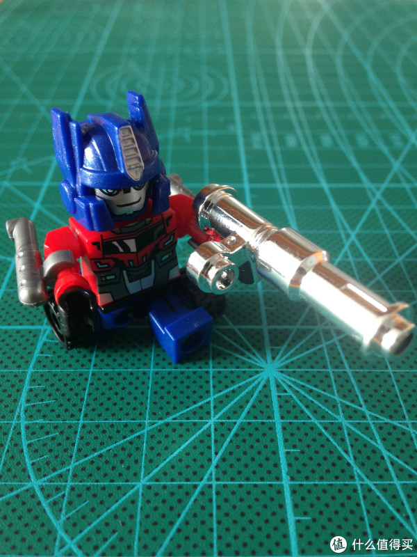 柱子哥小时候:kre-o 酷垒 擎天柱人仔