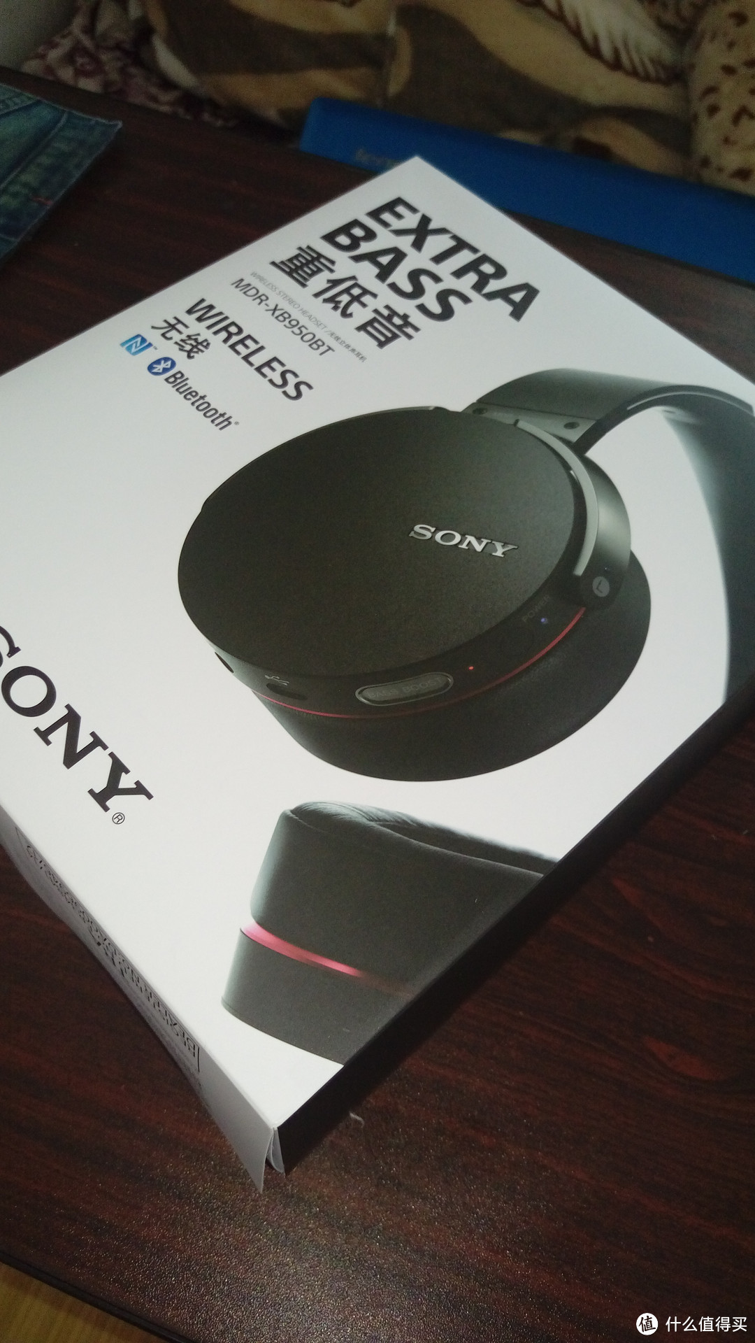 天猫购入一款个人感觉不错的中端蓝牙耳机SONY MDR-XB950BT