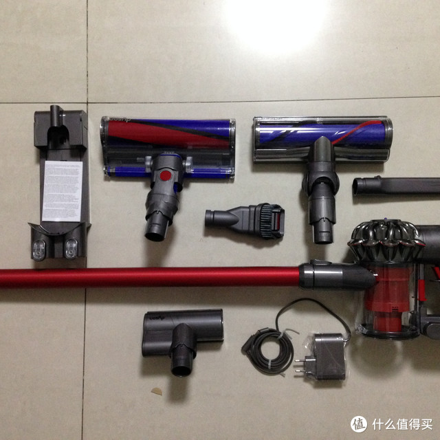#有货自远方来# 2015年黑五收货之三 :dyson 戴森 V6 Total Clean 顶配版 无绳真空吸尘器 五吸头