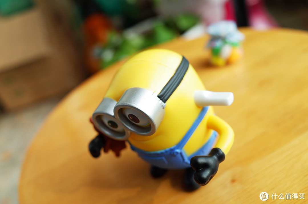 匆忙奔跑的鲍勃——Minions 小黄人发条玩具 开箱