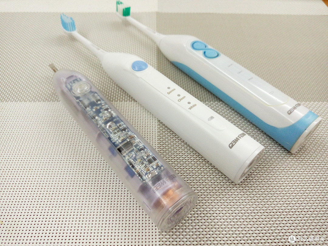 百元内超值之选！贝医生电动牙刷+纤细软毛的敏感型刷头嘤嘤嘤
