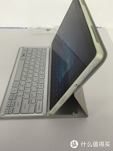 买不起Surface系列 — acer宏碁 ICONIA_W700 变形触控本