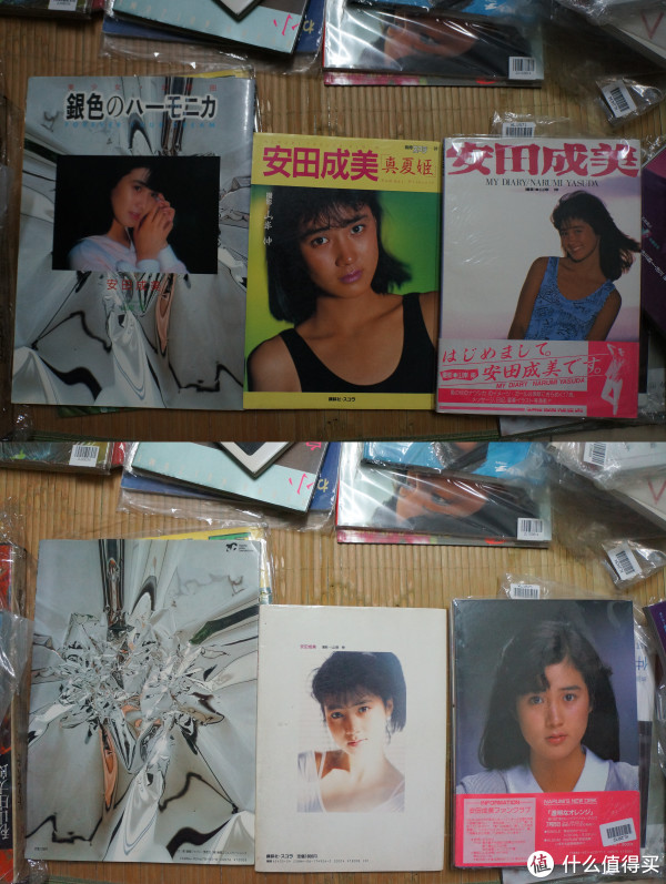 下右:《安田成美 my diary/narumi yasuda》シンコーミュージック 山