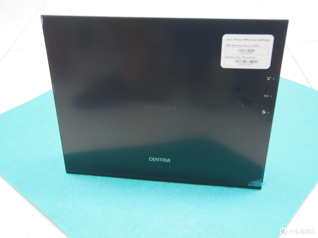 迟来的晒单:NETGEAR 美国网件 WNDR4700 路由器 开箱