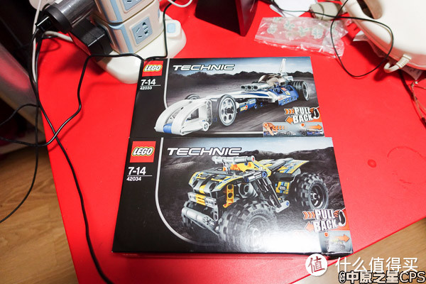 入坑我的第一批乐高1+1=3：LEGO 乐高 Technic 机械组 42034 四轮越野摩托车&42033 Technic 巅峰赛车