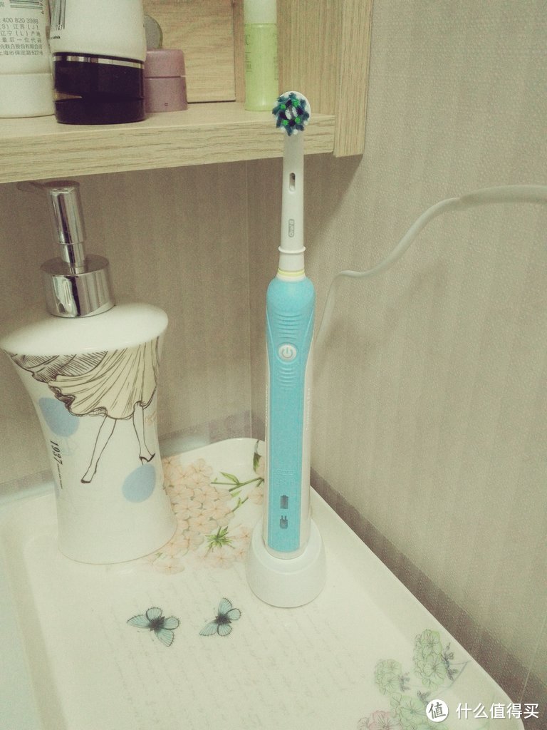 真的能让我爱上刷牙么：BRAUN 博朗 Oral-B 欧乐-B D16.523U 600 3D智能电动牙刷