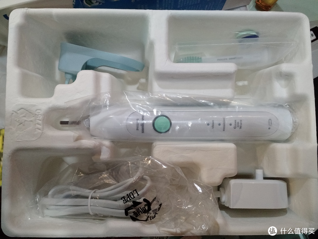 低价PHILIPS 飞利浦 Sonicare HX6730 声波电动牙刷 火速开箱（附5折购买刷头简单流程）