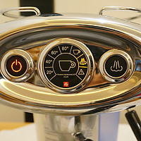 意大利人肉背回illy X7.1外星人胶囊咖啡机