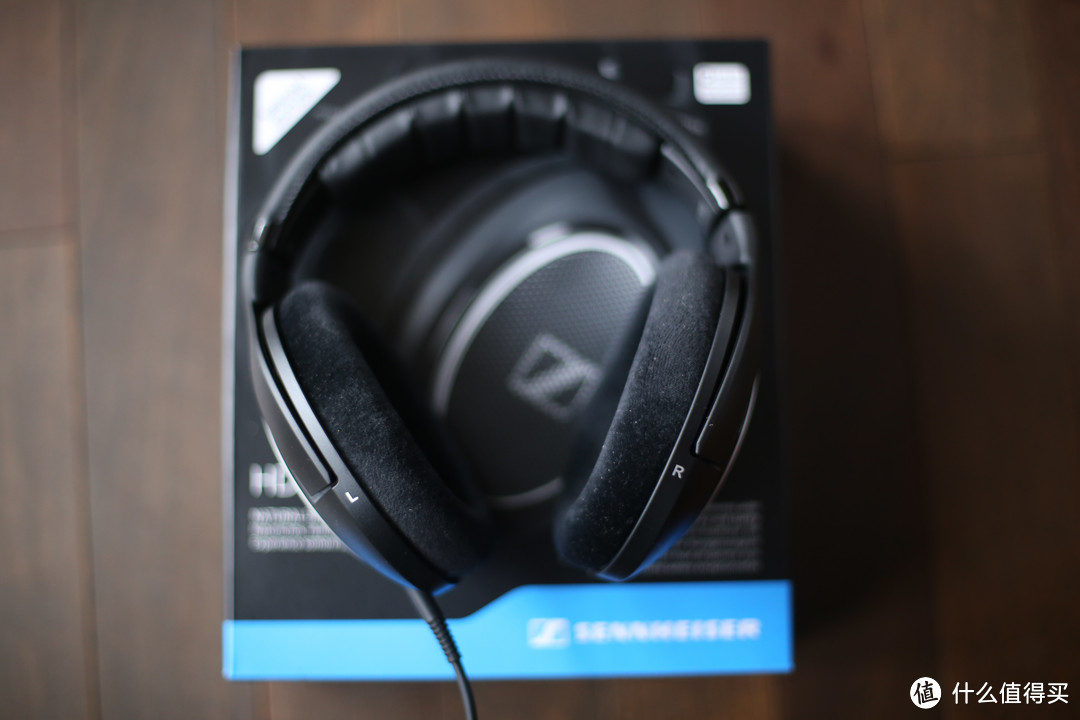 能勾起学生时代的回忆：SENNHEISER 森海塞尔  HD 598SE 头戴式耳机