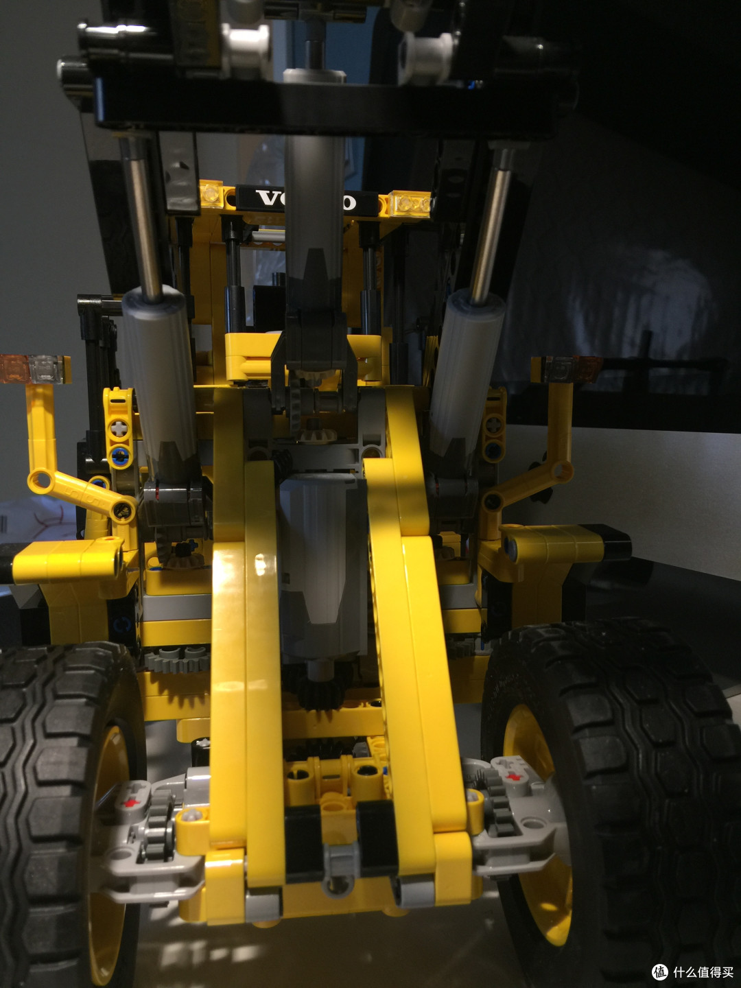 黑五德亚直邮:lego 乐高 42030 机械组 technic volvo l350f 轮式