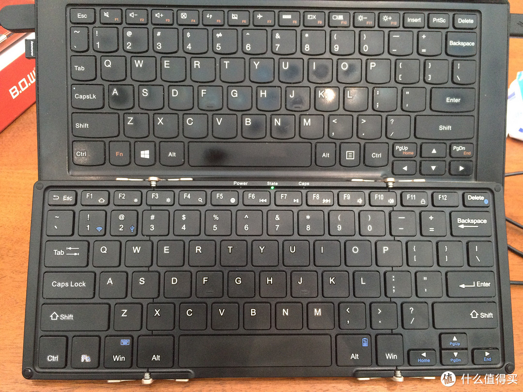为了颈椎值得拥有--B.O.W 航世 HB099 双模全尺寸三折键盘
