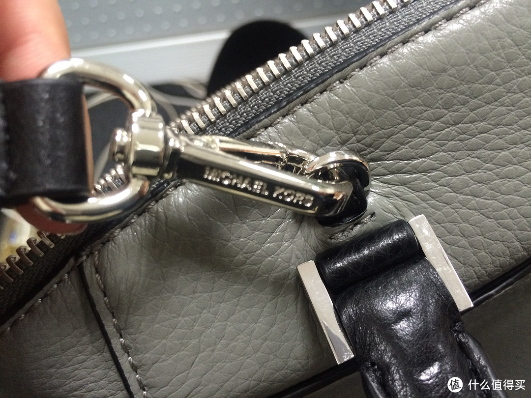 一个半月，终于等来：MICHAEL Michael Kors Riley Large Satchel