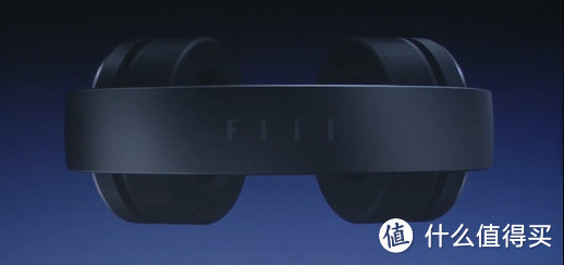 罗永浩与汪峰的双重魅力：锤子科技 发布Smartisan定制版 FIIL 耳机