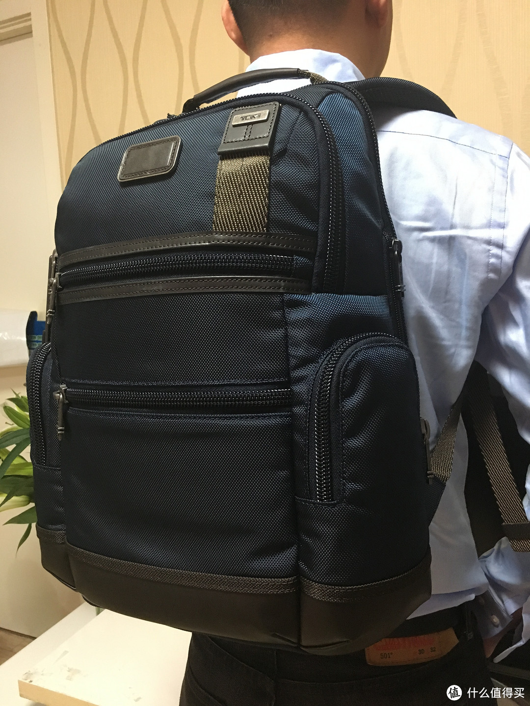 塔米 TUMI 男士Alpha Bravo Knox 双肩包 及免费刻字经历