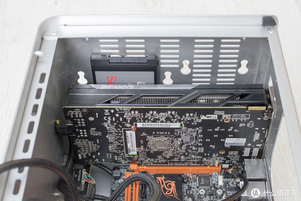 蓝宝石r9370x4g超白金显卡完美我的itx全能小钢炮