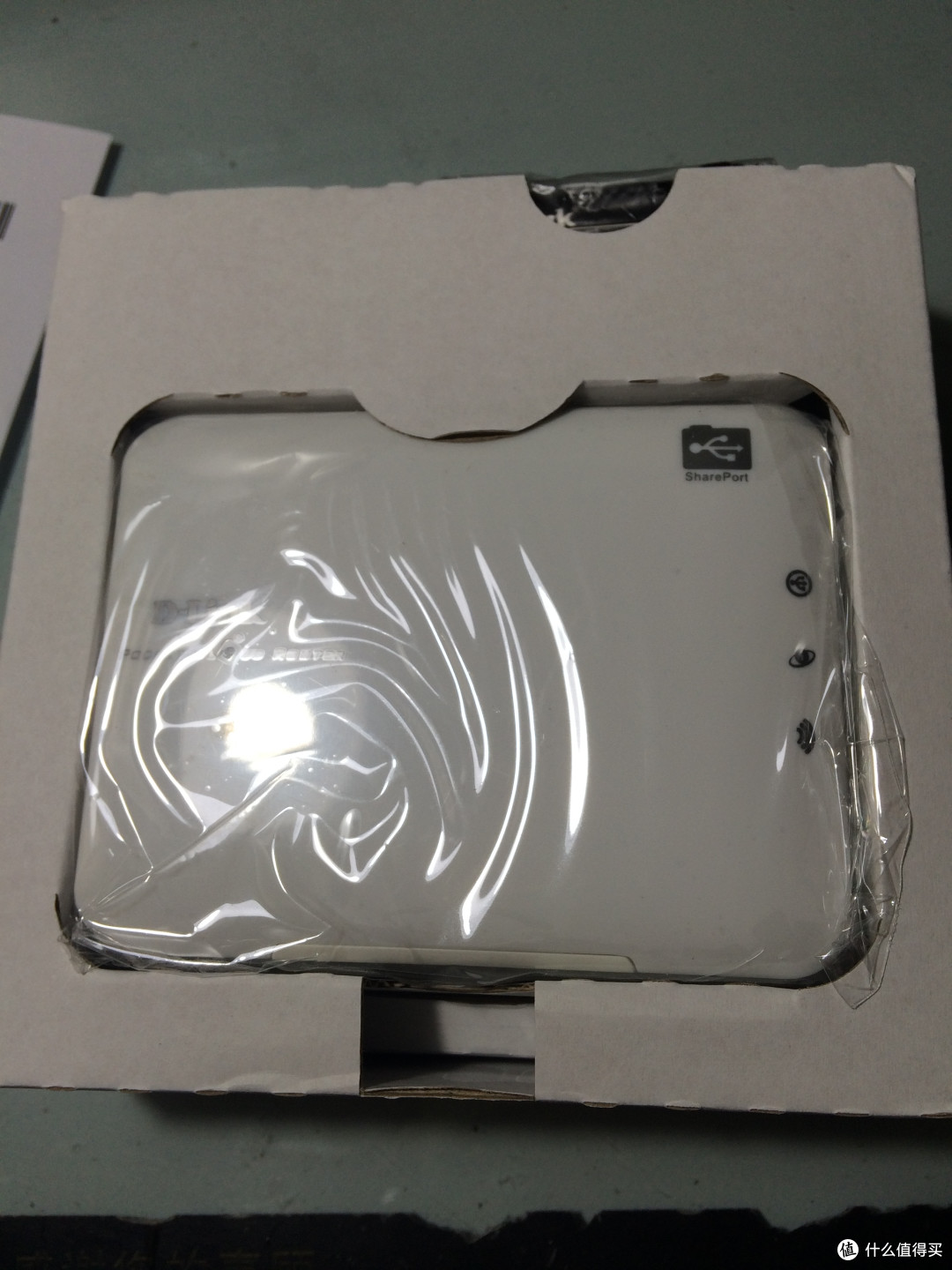 D-Link DIR-506L 迷你无线路由器 开箱&拆机